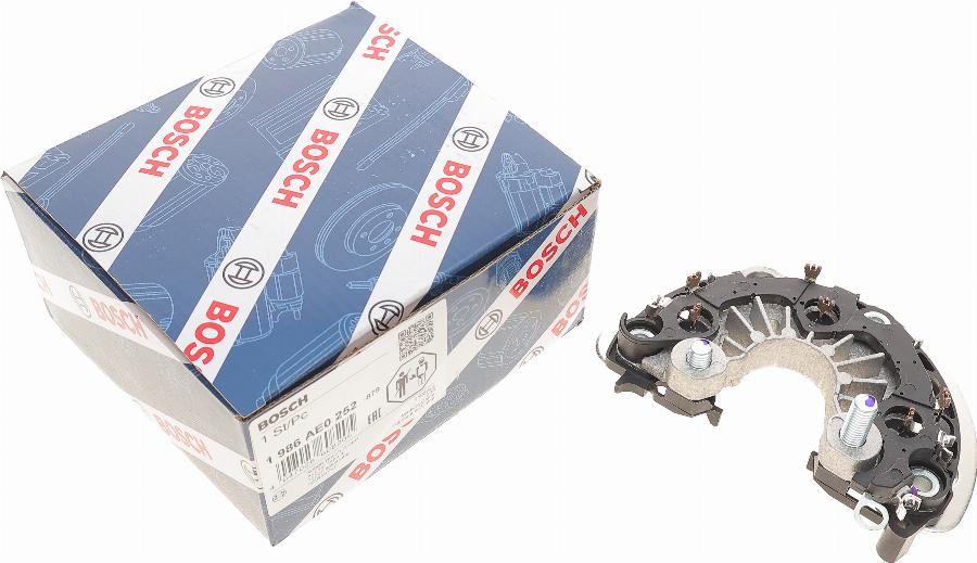 BOSCH 1 986 AE0 252 -