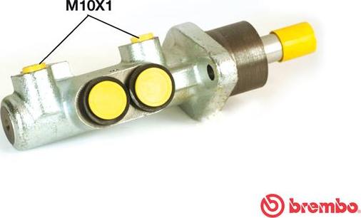 Brembo M85040 - Galvenais bremžu cilindrs